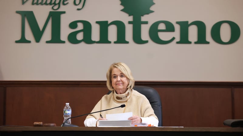 Manteno mayor dismisses village attorney