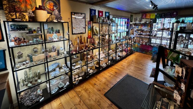 Shop small along Starved Rock Country’s I&M Canal