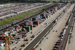 Joliet lawmaker proposes legislation to curb warehouse pollution