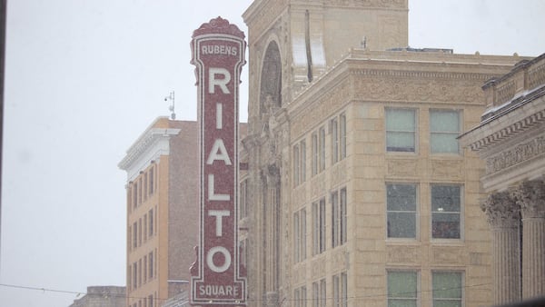 Joliet plans $2.5 million city loan to Rialto Square Theatre