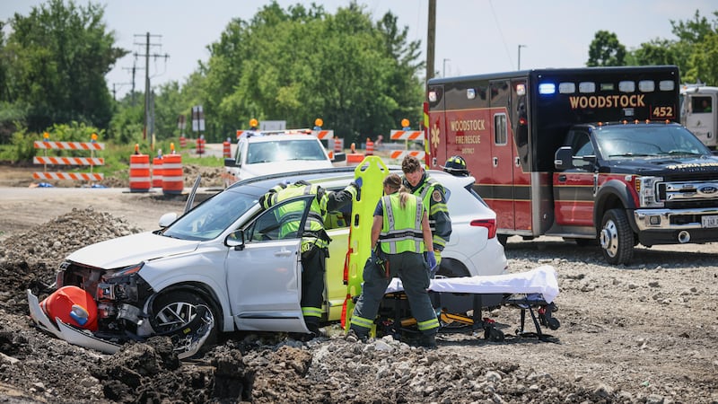 2 injured in head-on crash in construction zone along Route 47 in Woodstock