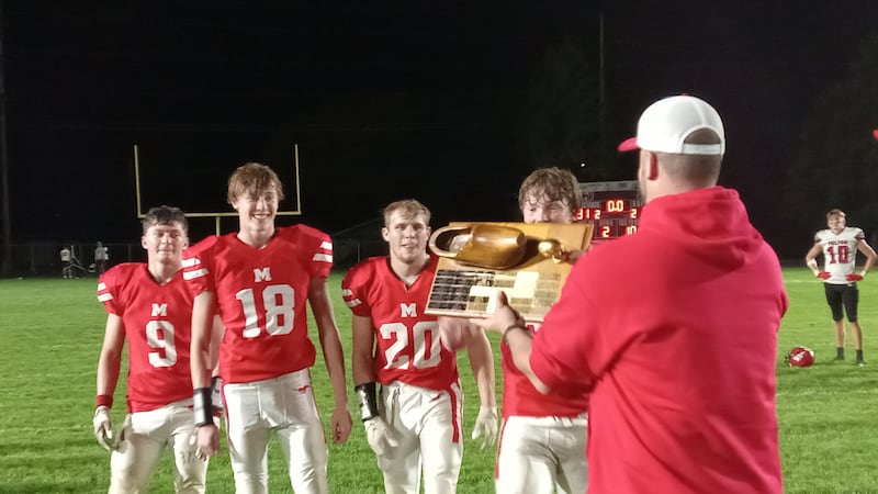 Morrison snaps Wooden Shoe losing streak, beats Fulton