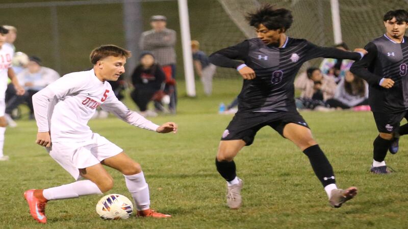 Kankakee rides hot start to 2A regional semifinal win over Ottawa