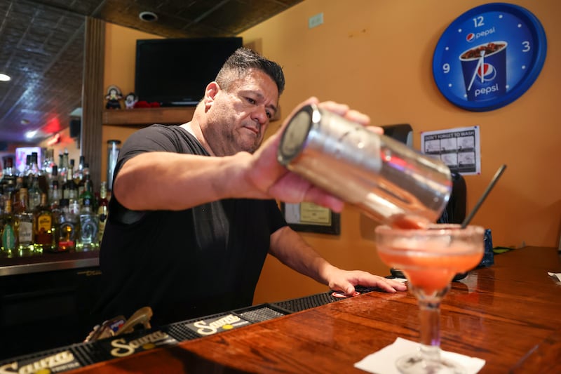 Homero Trevino pours a margarita at La Siesta in Bradley on Tuesday,  July 29, 2025. After 27 years in business, the longtime Bradley restaurant's final day will be Saturday, Aug. 9.