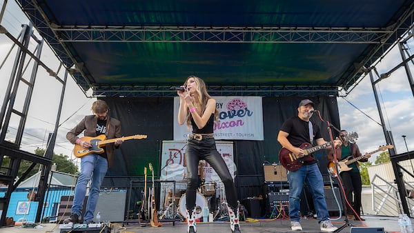 Upcoming May festivals celebrate music, art & more in northern Illinois