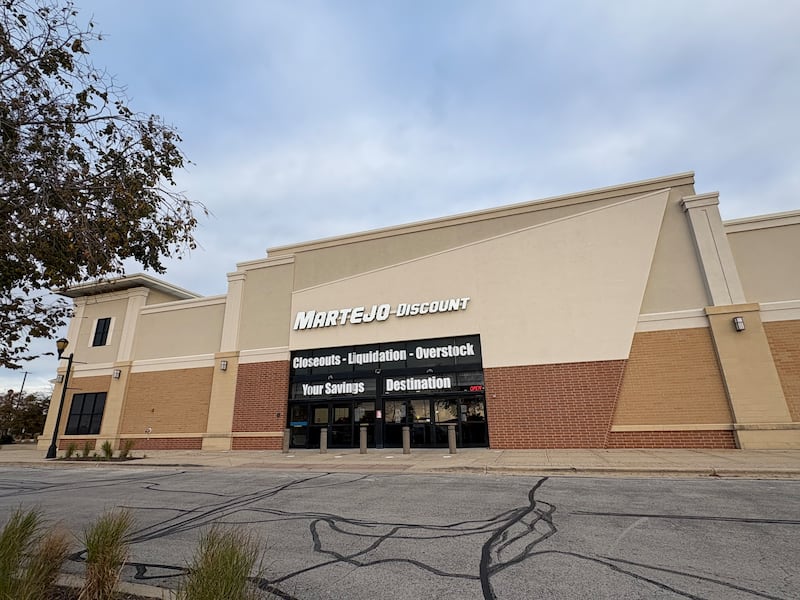 Martejo Discount, located at 1561 S. Randall Road, Algonquin.