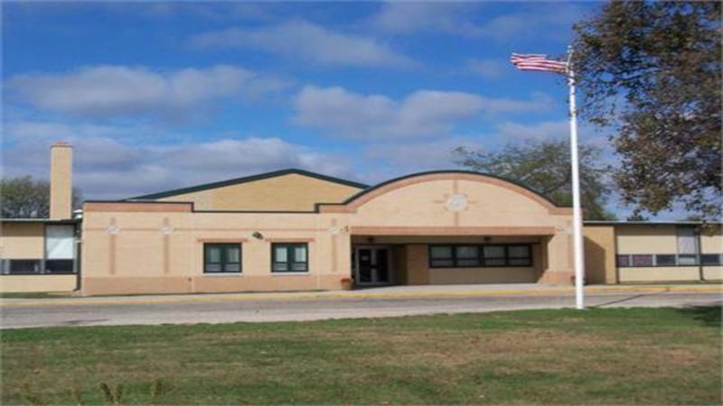 Montmorency announces 8th grade award winners, honors