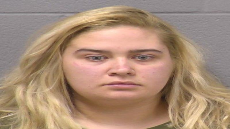 Wilmington woman charged with grooming, exposing herself to a minor