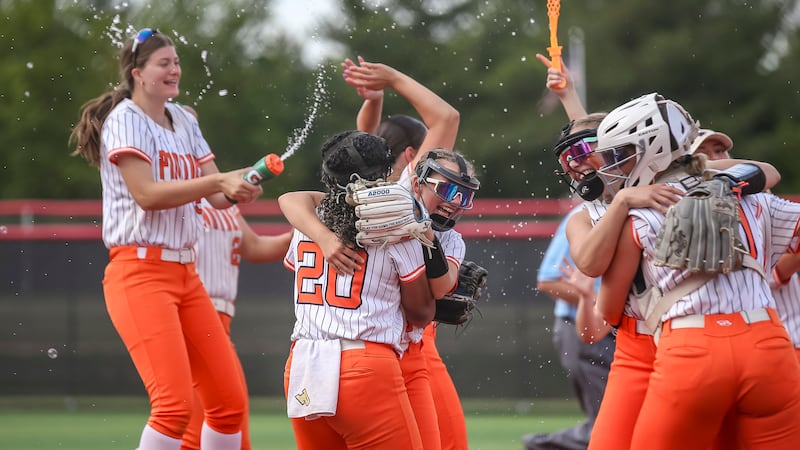 Jaelynn Anthony, Oswego start fast, beat Plainfield East for third straight sectional championship