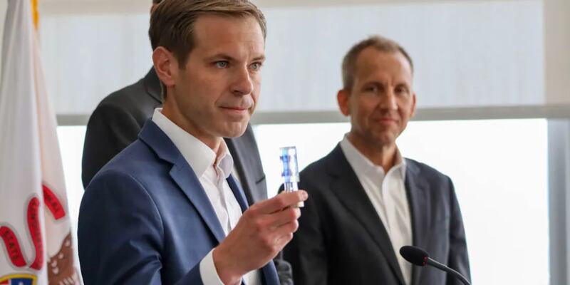 Infleqtion CEO Matthew Kinsella displays one of his company’s “quantum cores,” which form the basis of the quantum technology developed by Infleqtion.