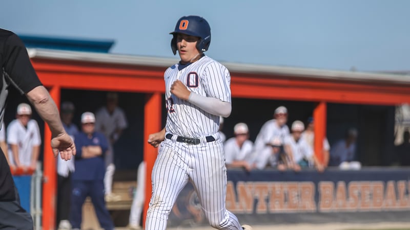 Dylan Doogs, Oswego ride eight-run inning, hold off Oswego East rally to win series finale: ‘Kind of a relief’