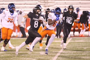 A star in the playoffs, Fenwick’s Jake Thies enjoys breakout junior season, picks up multiple Power 4 offers