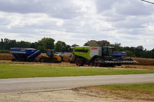 Ogle County farmers begin harvesting amid dry conditions