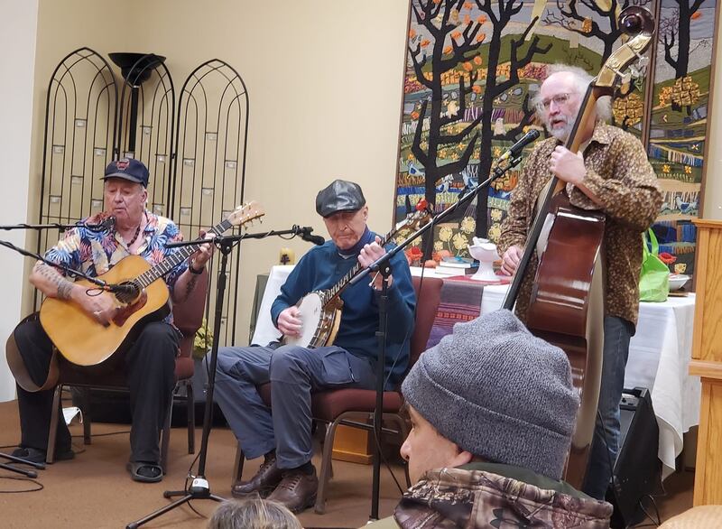 The Unitarian Universalist Congregation of DeKalb's winter farmers market fundraiser