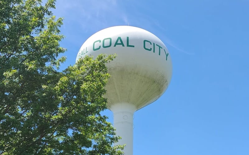 Coal City water tower