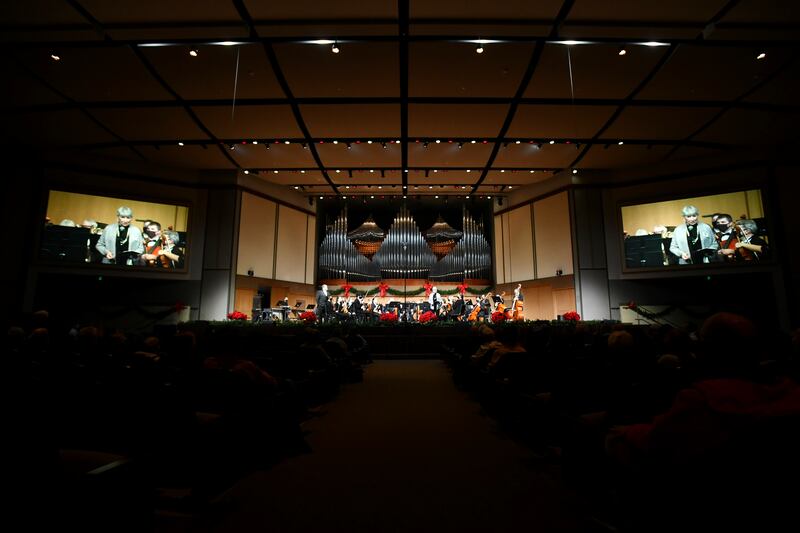 Kankakee Valley Symphony Orchestra performs at Olivet Nazarene University.