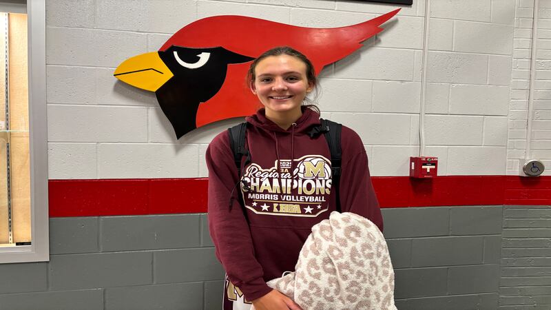 Big fourth quarter propels ‘underdogs’ Morris over Kankakee in regional semifinal