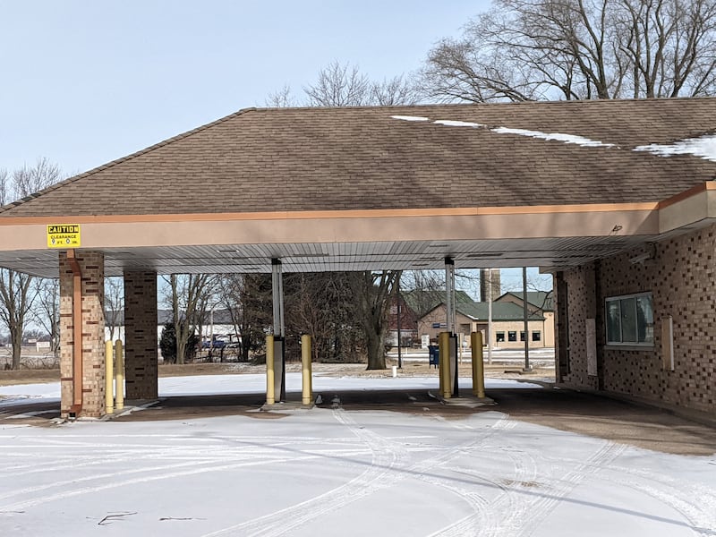 Fay’s Finest Foods, which is a grilled onsite catering service, plans to lease the former Heartland Bank property for the business. The property is not currently contiguous with the city.