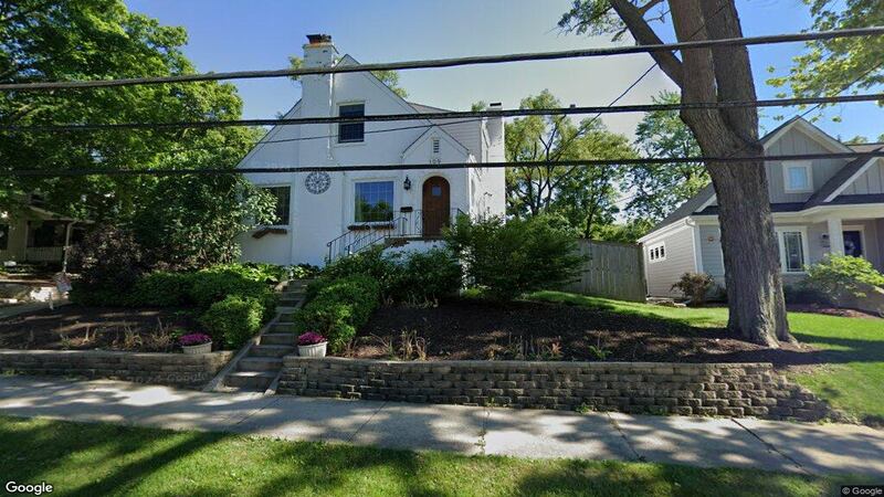 Sale closed in Barrington: $810,000 for a three-bedroom house