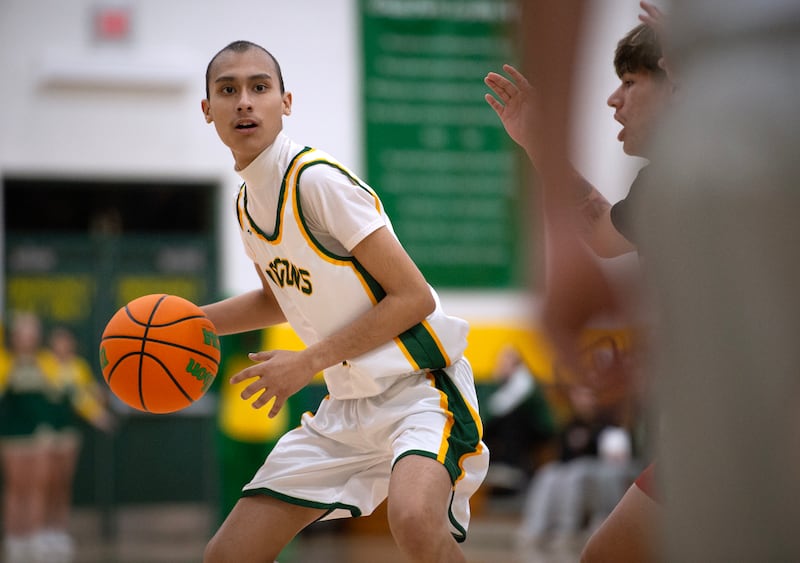 Grant Park's Luis Maldonado controls the ball in a game against Momence on Friday, January 16, 2026.