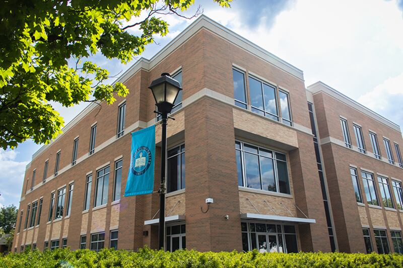 Elmhurst University recently celebrated the opening of its new, state-of-the-art Health Sciences Building with a ribbon-cutting ceremony on Oct. 3.