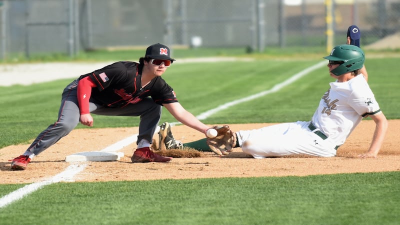Photos: Marian Central at Bishop McNamara baseball
