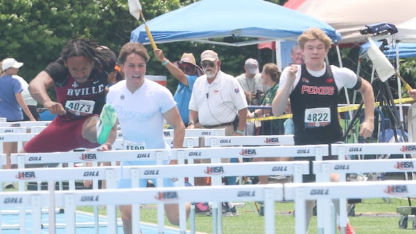 Oswego’s Dontrell Young, Yorkville’s Aiden Kolkmeyer both earn three All-State medals at IHSA boys state meet