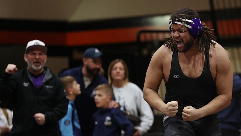 Photos: IHSA Class 1A Boys Wrestling Sectionals