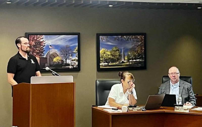 Colby Snyder, Chief Visionary Officer of JCB Investments, presents a proposal to the Sterling City Council on Aug. 4, 2025, for a large-scale indoor family entertainment complex in the city’s National Manufacturing buildings.