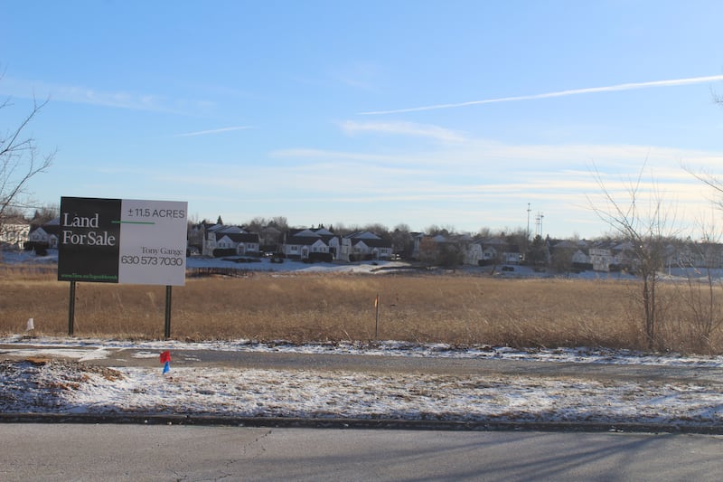 Atlanta-based Pulte Homes is proposing to build 19 duplex lots, totaling in 38 units at the southwest corner of Stonegate Road and Huntington Drive in Algonquin.