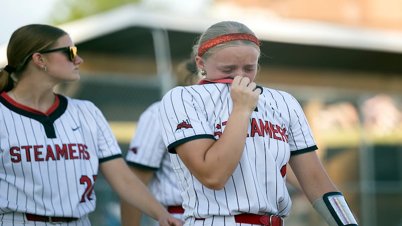 Photos: Fulton and Dakota clash for sectional title