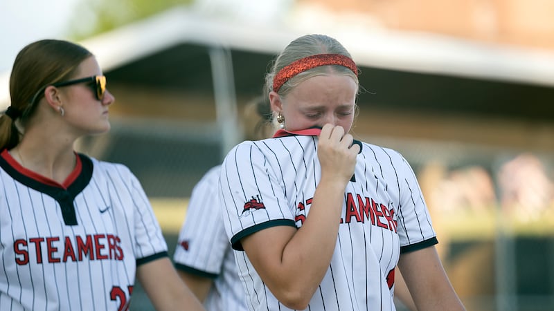 Photos: Fulton and Dakota clash for sectional title