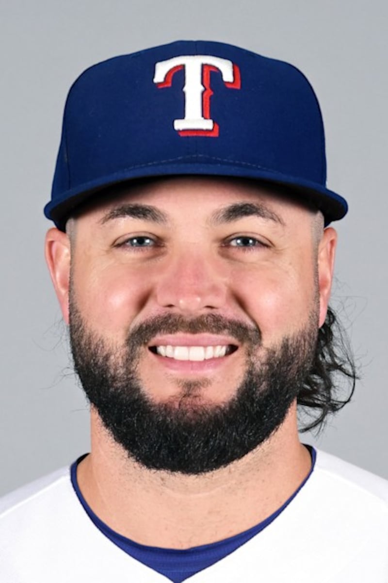 Rock Falls native Jakob Junis recently signed with the Texas Rangers.