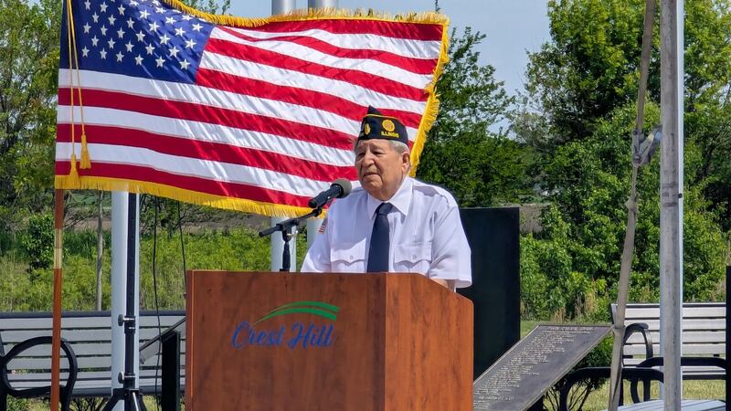 The city of Crest Hill Veterans/Police Memorial Committee held its annual Memorial Day observance on Monday, May 26, 2025, at the Crest Hill Veterans/Police Memorial Garden. Guest speaker was Tony Arellano, a Vietnam War Navy veteran.