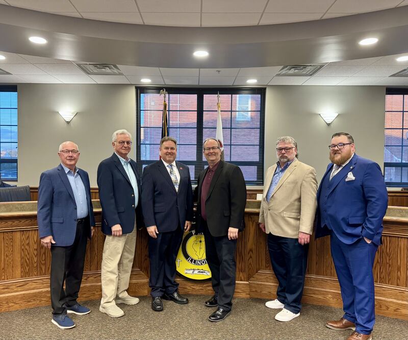 Fourth Ward Alderman Jim Lukosus, Third Ward Alderman Mike Sapienza, City Clerk James “Jamey” Mertel, Mayor Ken Kolowski, Second Ward Alderman Jason Edgcomb and First Ward Alderman Bob Tieman were all sworn in during Monday nights city council meeting.