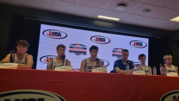 Eastland falls 66-38 to Chicago Marshall in IHSA Class 1A state semifinal, will play for third place