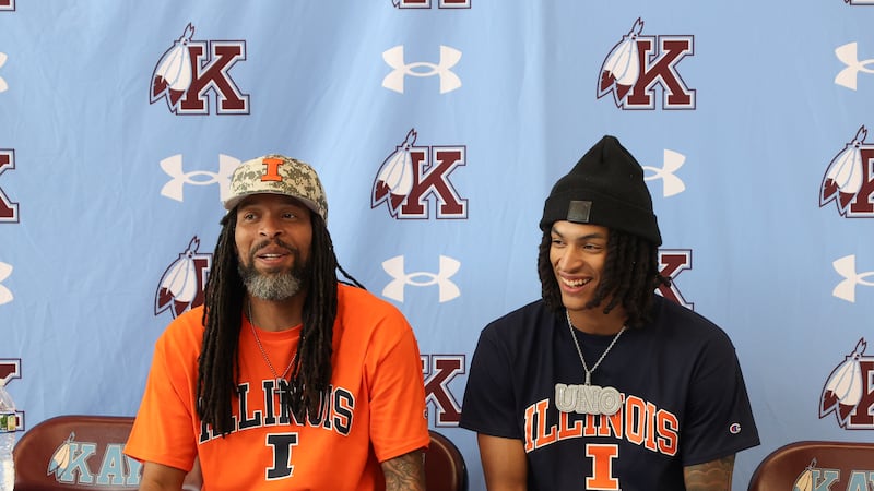 Lincoln Williams’ family, Kankakee community celebrate his signing with Illinois basketball