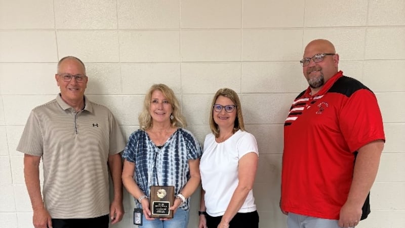 Forrestville Valley School District holds end-of-year awards ceremony