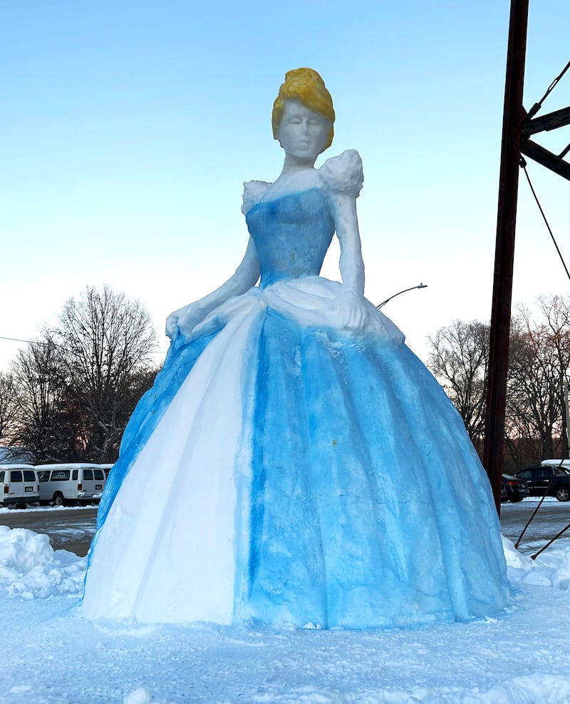 Fran Volz created this Cinderella snow sculpture on the northwest corner of Conover Square at 203 N. 3rd Street in Oregon. He painted the sculpture on Thursday, Dec. 4, 2025.
