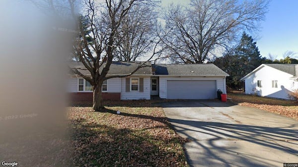 Single-family home sells in Princeton for $267,000
