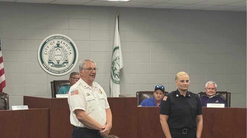 Mendota welcomes new firefighter, paramedic