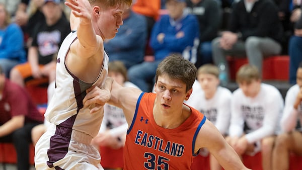 Eastland beats Dakota, advances to sectional final against Pecatonica