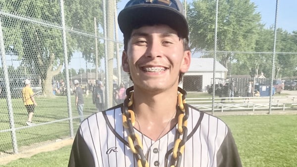 Rudy Villagomez, Putnam County top Bureau Valley in regional semifinals