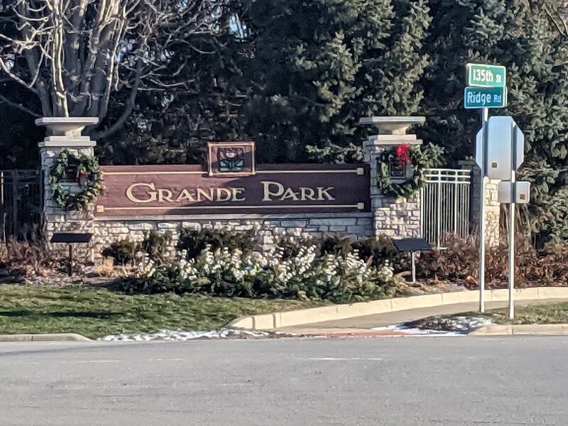 Cars and pedestrians trying to cross the increasingly busy intersection of Ridge Road and 135th Street in Plainfield will find it easier as plans are moving forward to install a traffic signal at the intersection.