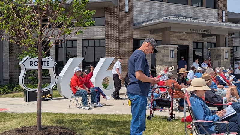 PHOTOS: Crest Hill observes Memorial Day