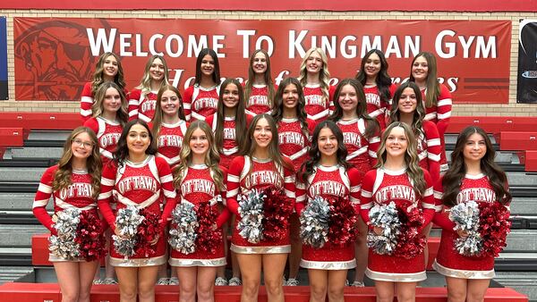 Ottawa Pirate Poms, Fieldcrest dance team qualify for IHSA State