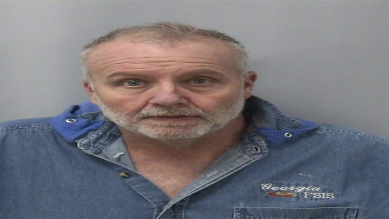 Lee County arrest warrant issued for Georgia man accused of drug charge when deputy checked stranded vehicle