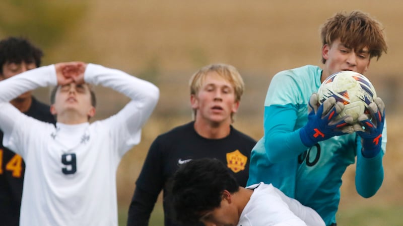 Richmond-Burton does dirty work to earn clean sheet