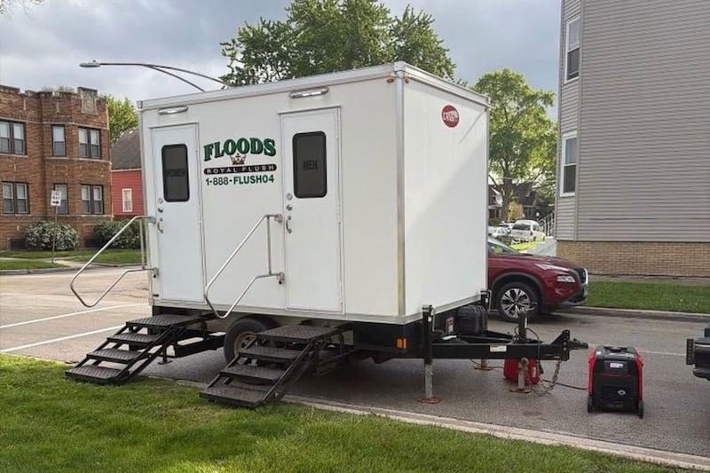 Floods Royal Flush - Valuable Benefits of Restroom Trailers on Construction Job Sites