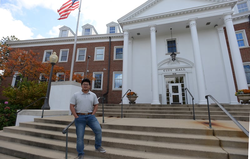 Army Veteran, Eugene Lee at the Park Ridge Village Hall Saturday Nov 1, 2025. Eugene spent 6 years in the Army.